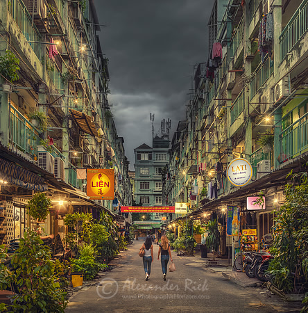 Saigon 12