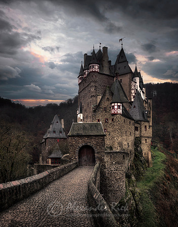 Castle Eltz 1