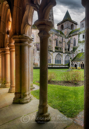 Cathedral Treguier 2