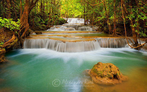Huay Mae Khamin Waterfall 9